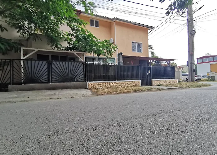 Vila Phoenix Costineşti